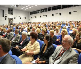 Вельмишановні колеги! ДУ «Інститут педіатрії, акушерства і гінекології Національної академії медичних наук України» та Асоціація дитячих неврологів України інформують вас та мають нагоду запросити до участі у I Національному конгресі «Актуальні проблеми перинатальної неврології», що відбудеться 22–23 жовтня 2015 р. у м. Києві.